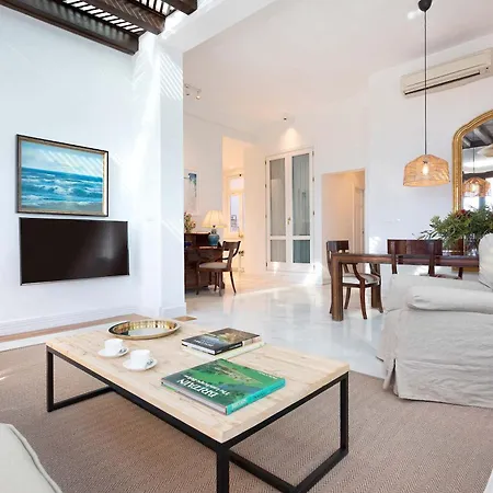 Genteel Paseo Maritimo Apartment Malaga