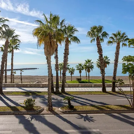 Genteel Paseo Maritimo *